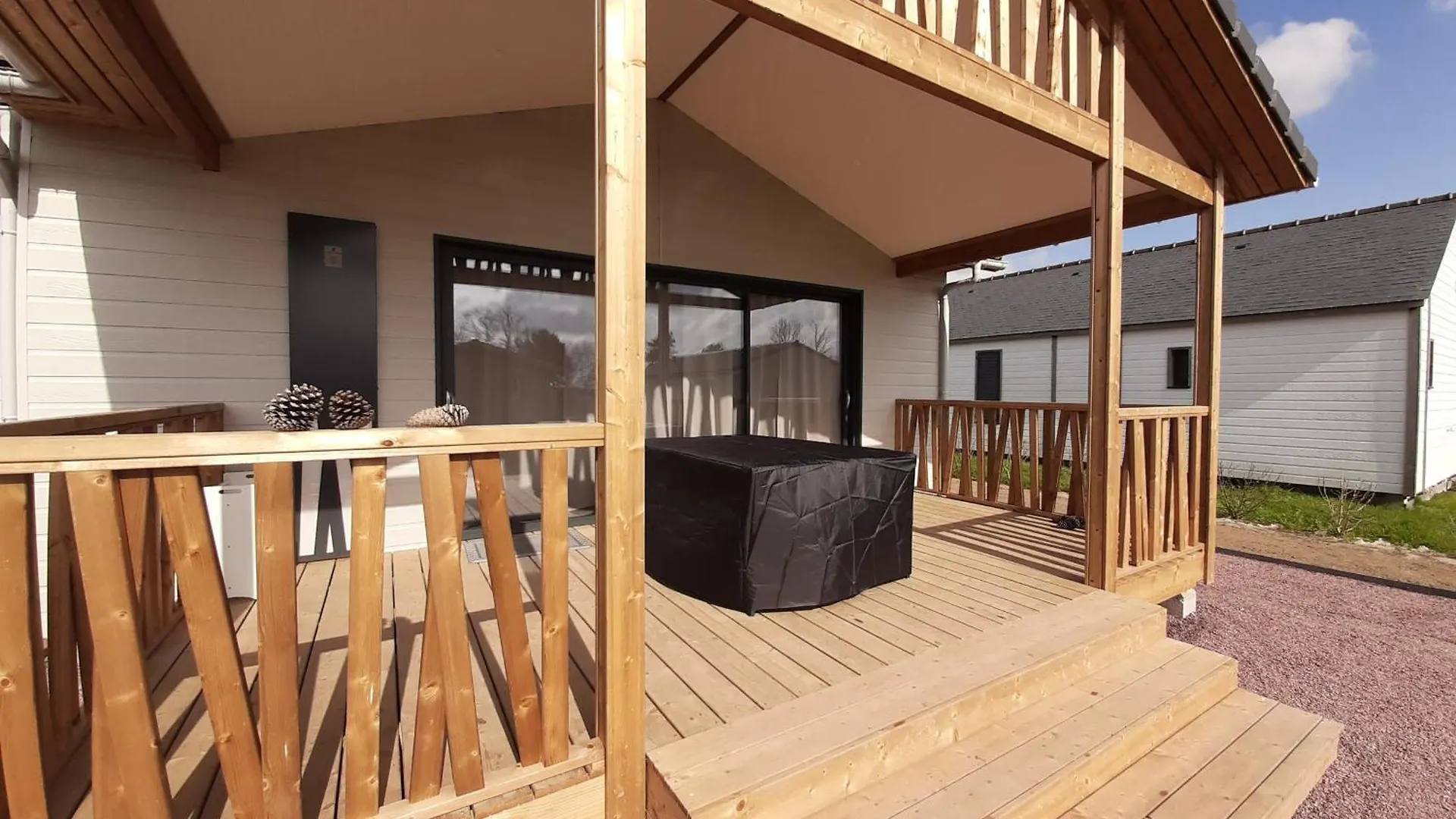 Chalet Confort 3 Chambres, Piscine Chauffee, Entre Mer Et Nature Pres Du Golfe Du Morbihan - Fr-1-783-3 Marzan 0*,  France